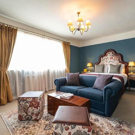 The Bear Hotel บาธ ภายนอก รูปภาพ